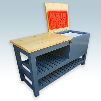 Kitchen Unit With Drinks Cooler